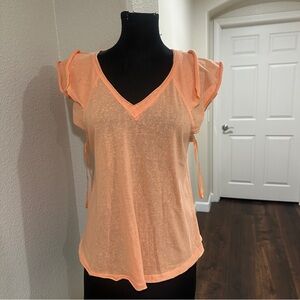 Women’s Peach V-Neck Short Sleeve Top